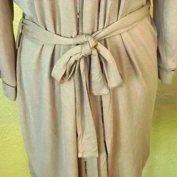 Hale Bob Short Robe With Tie Belt In Doeskin Size XS New With Tag! - Picture 4 of 7